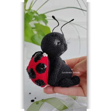 Божья коровка Мила