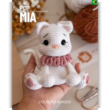 Кошечка Миа