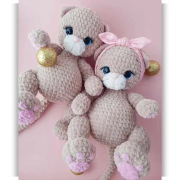 Кошечка Моника