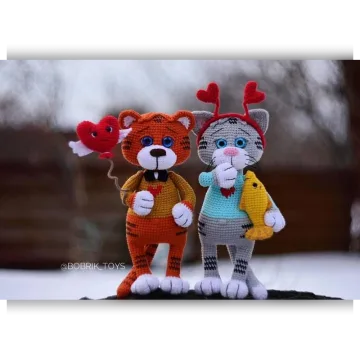 Кот Мурзик и тигр Антошка