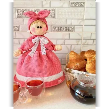 Кукла на чайник