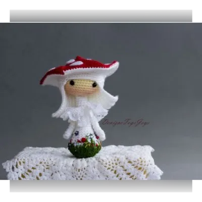 Маленькая куколка Amanita muscaria Tanoshi - Татьяна Коробкова