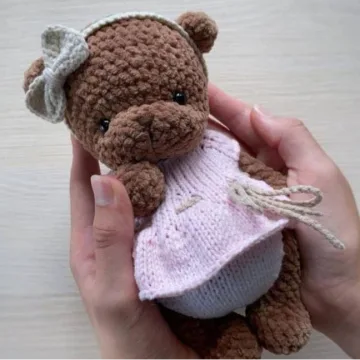 Мишка Ми-Ми в одежде