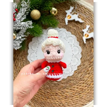 Миссис Санта Клаус