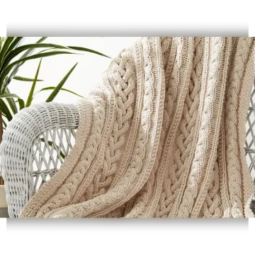 Плед Braided Cables Knit Throw - Yarnspirations Design Studio