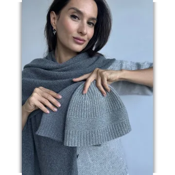 Шапка и варежки по мотивам шапки Miu Miu - Твое Хобби