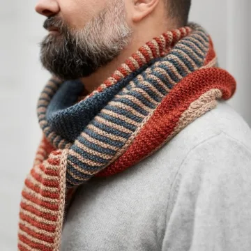 Шарф спицами Rocketeer Scarf — полосатый вязаный шарф унисекс - Вяжи.ру
