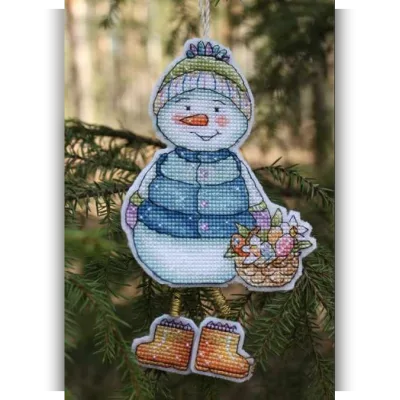 Снеговик с корзинкой - Елена Шестакова