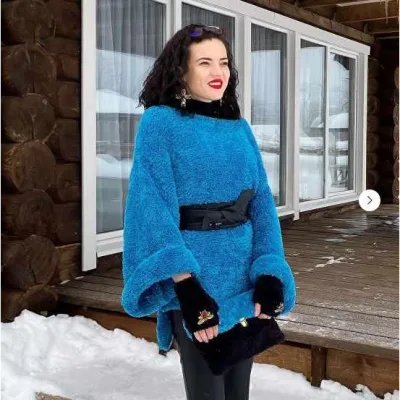 Шубка из плюшевой пряжи + подарок клатч и митенки - Дана Романова