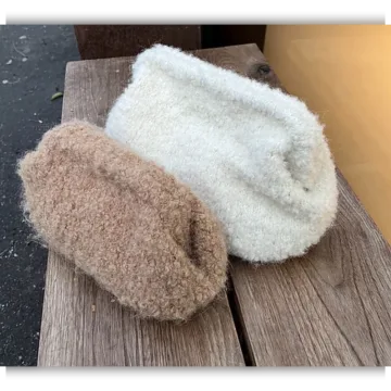 Сумка Teddy Clutch - PetiteKnit