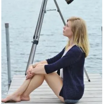Свитер Staring at Stars - Alicia Plummer