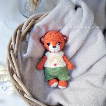 Тигренок Лео