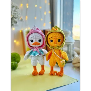 Уточка Молли и цыпленок Гога
