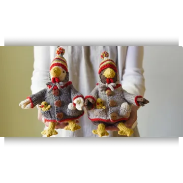 Вязаная спицами курица наседка Mother Hen