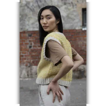 Вязаный спицами жилет Yu - Valerie Ng