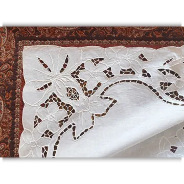 Вышивка ришелье