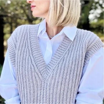 Жилет Simple Cozy крючком - Светлана Кочкина